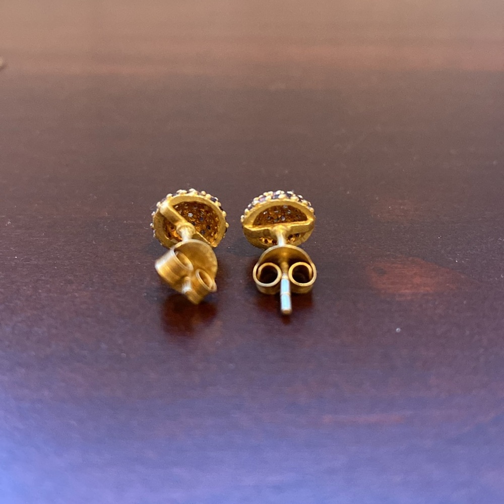 Iolite stud earrings - Picture 3 of 6